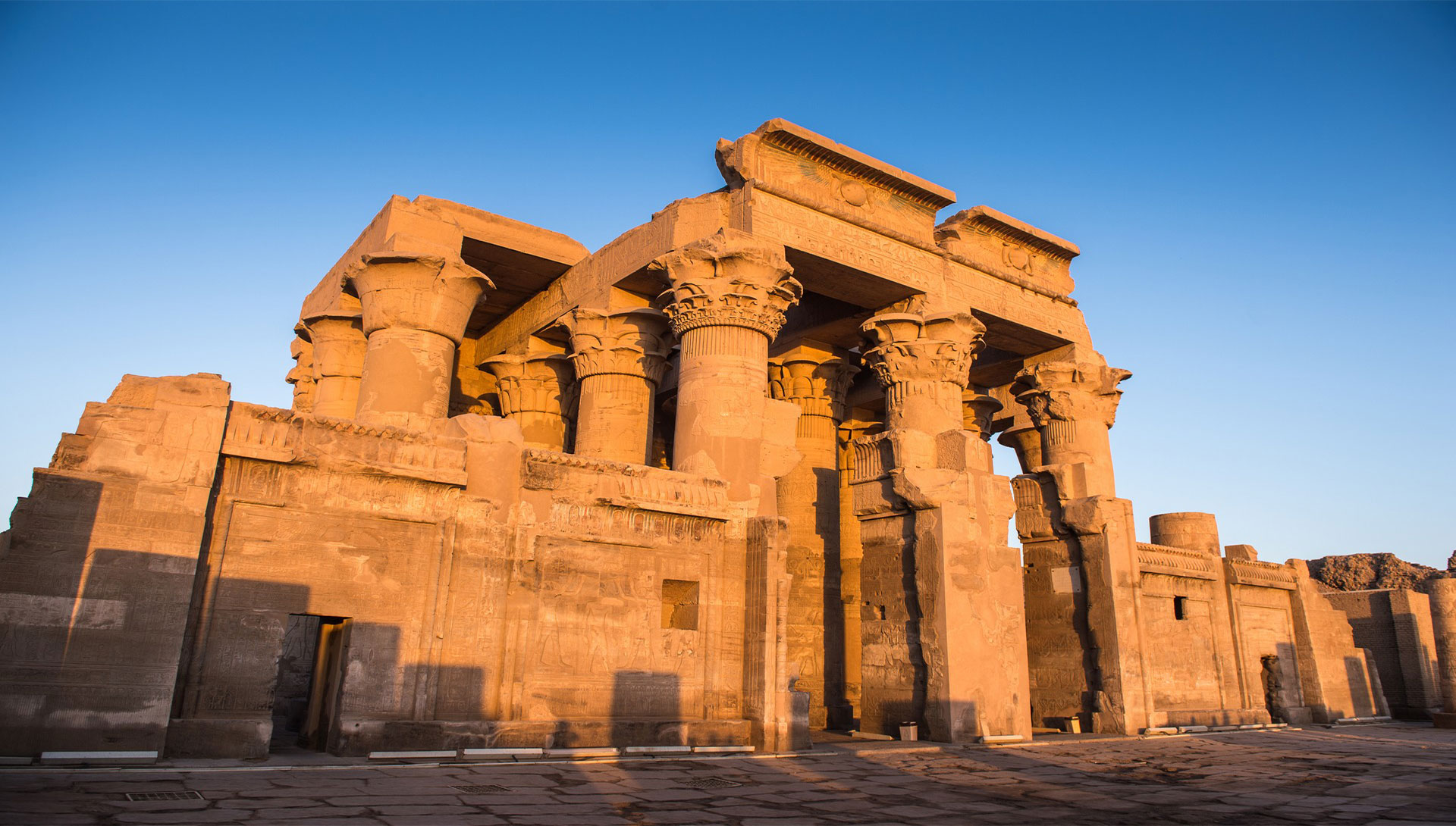 DÍA 15 EDFÚ • KOM OMBO • ASUÁN 